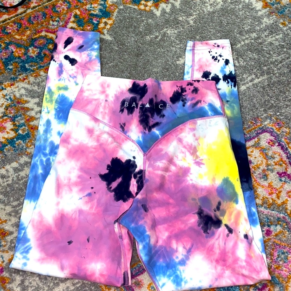 Balance Athletica tie dye cloud leggings